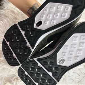 nike flyknit racer olive